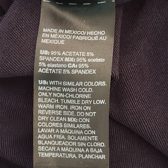 Women’s Chico’s Travelers Black Polyester & Spandex Short Sleeve Top Size 4 - Picture 6 of 6